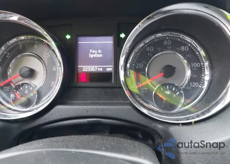 2014 Chrysler Town & Country Touring from USA, damaged, VIN 2C4RC1BG9ER294705